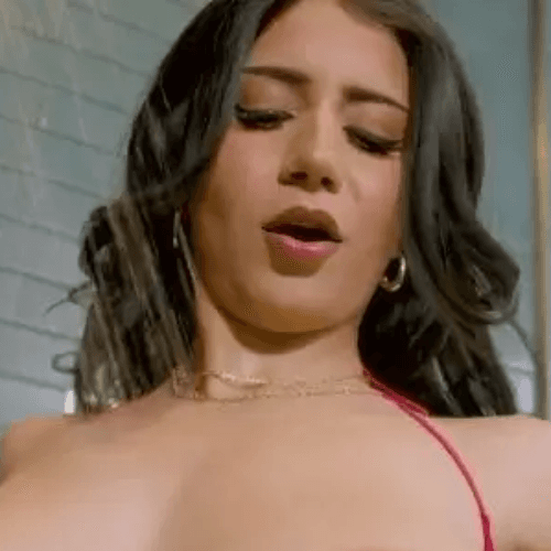 Roxie Sinner